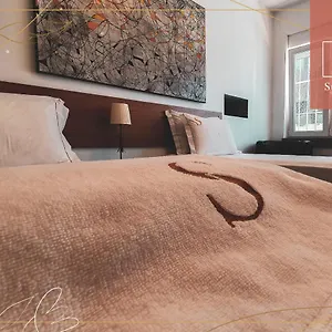 https://casa-amarela-studio-centro-historico-cascais.hotels-lisbon-portugal.com