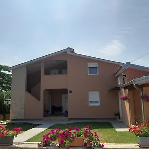 Dora , Porec Croazia